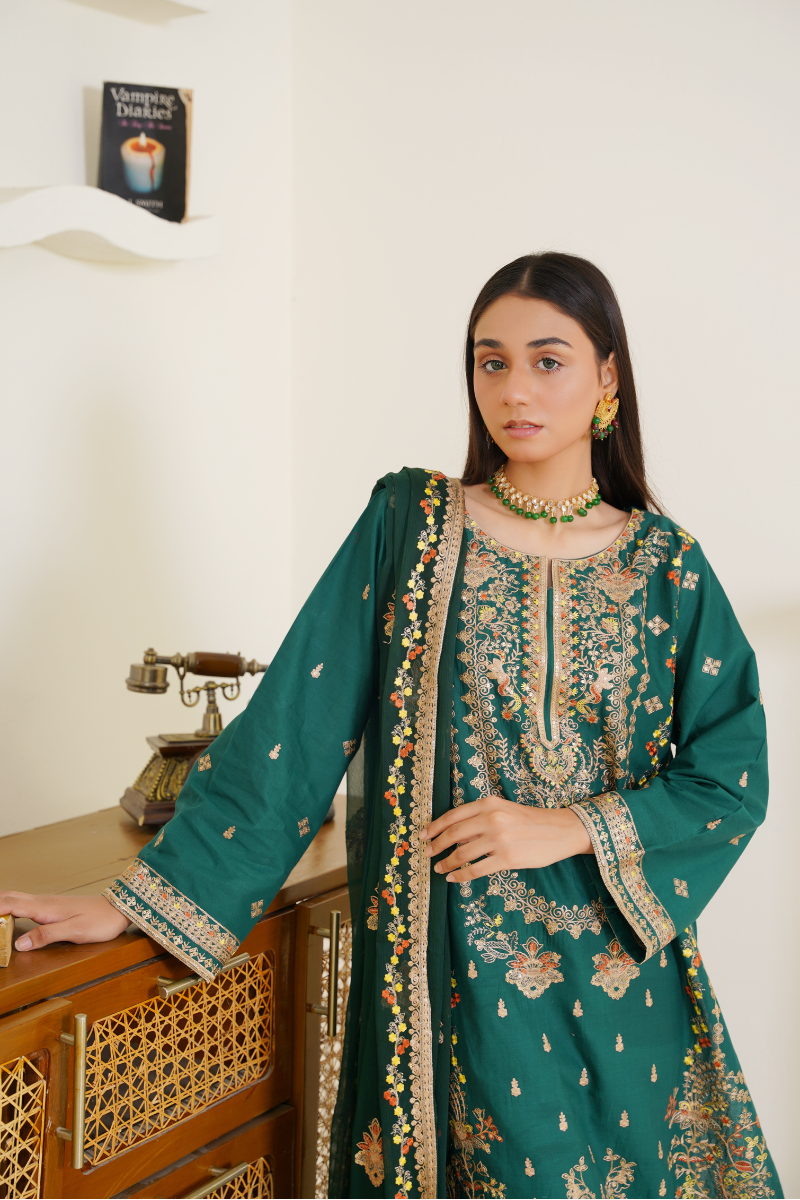 Ready To Wear 03-Piece Lawn Embroidered Suit Dark Green