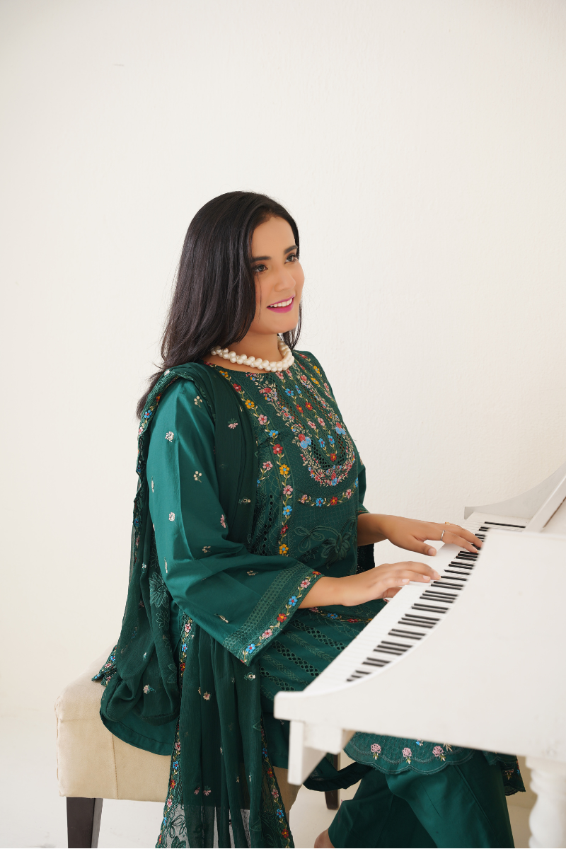 03-Piece Lawn Embroidered Suit Ready To Wear