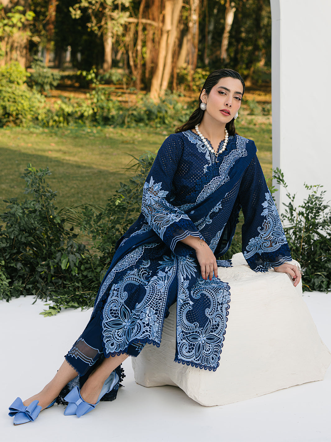 03-Piece Embroidered Lawn Pret Suit