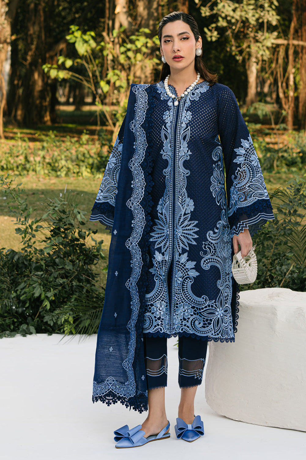 03-Piece Embroidered Lawn Pret Suit