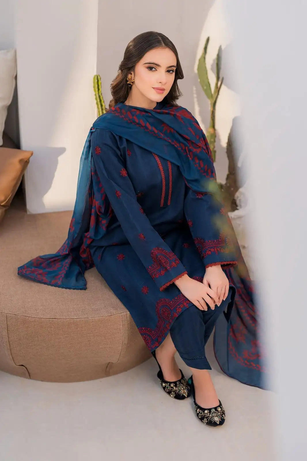 3-Piece Embroidered Lawn Outfit – Stitched Perfection