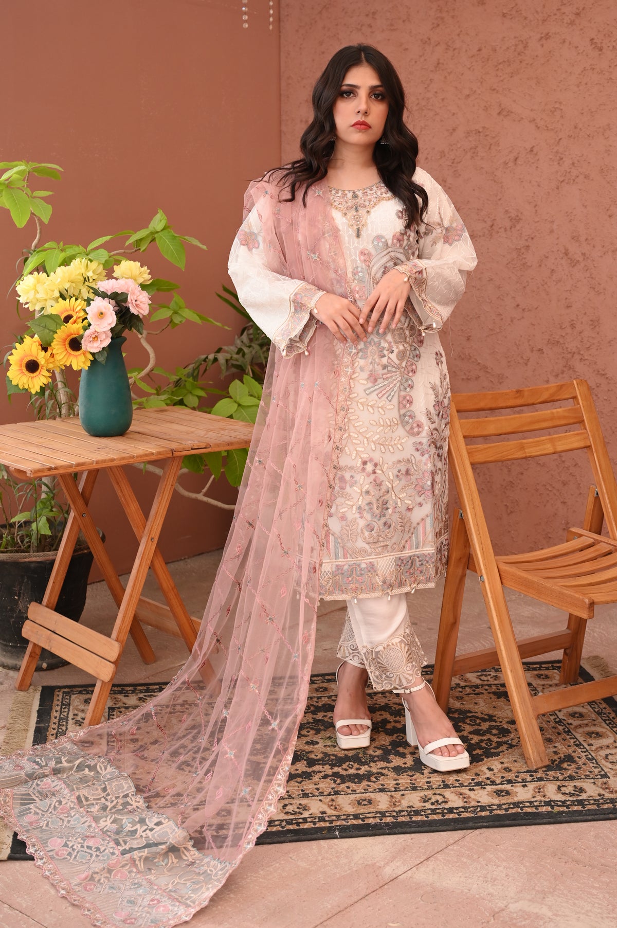 Blush Elegance – 3 Piece Embroidered Luxury Lawn Suit
