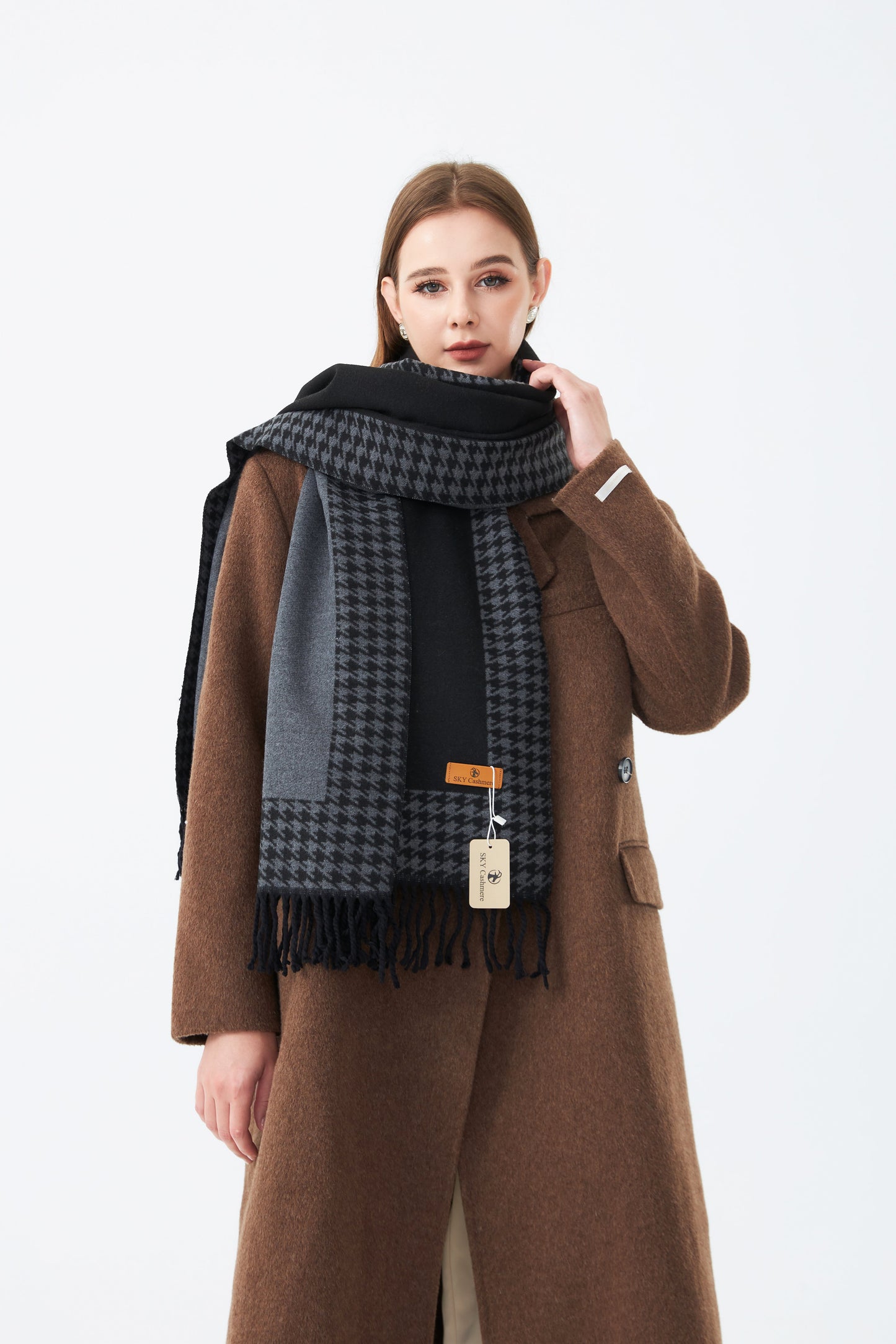 Sky Cashmere Wool Scarf Houndstooth Pattern